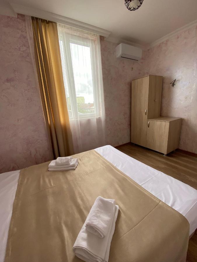 Holiday House Chkonia Batumi Exterior foto