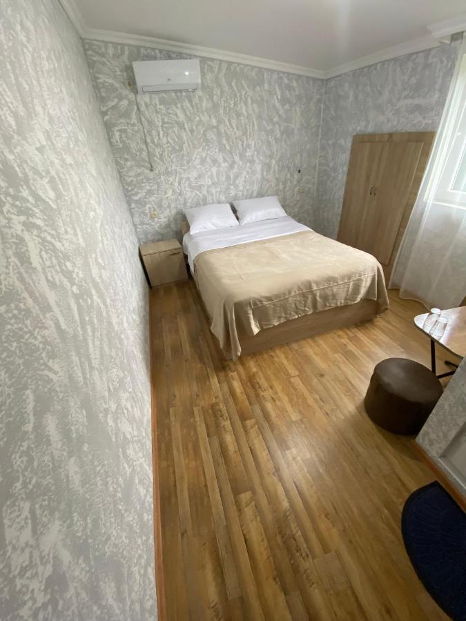 Holiday House Chkonia Batumi Exterior foto