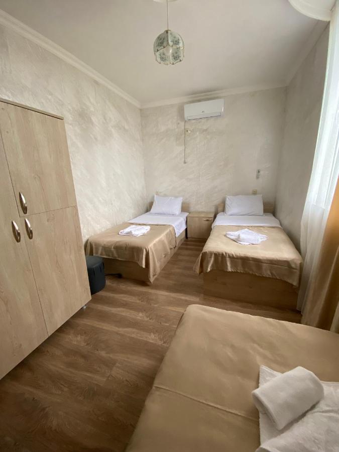 Holiday House Chkonia Batumi Exterior foto