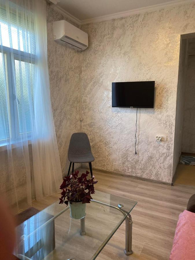 Holiday House Chkonia Batumi Exterior foto