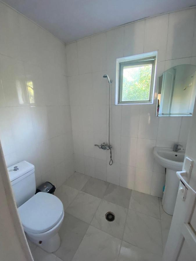 Holiday House Chkonia Batumi Exterior foto