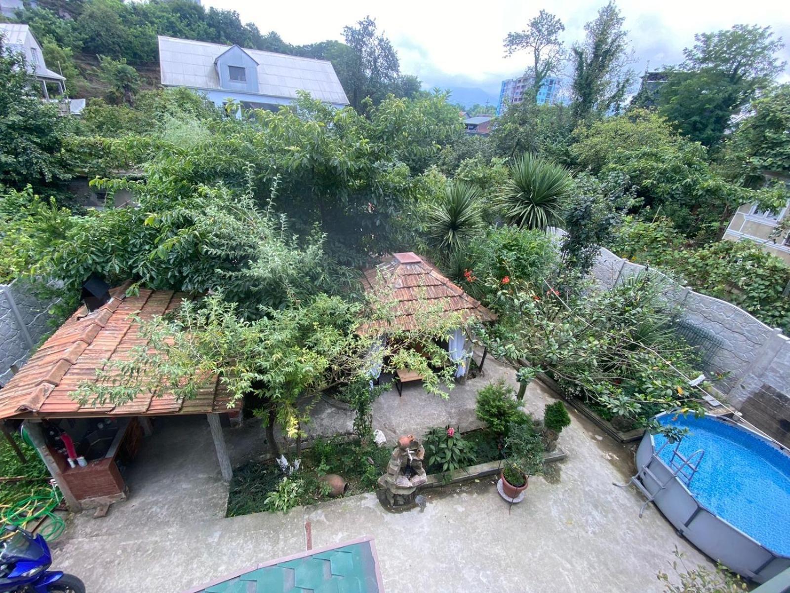 Holiday House Chkonia Batumi Exterior foto